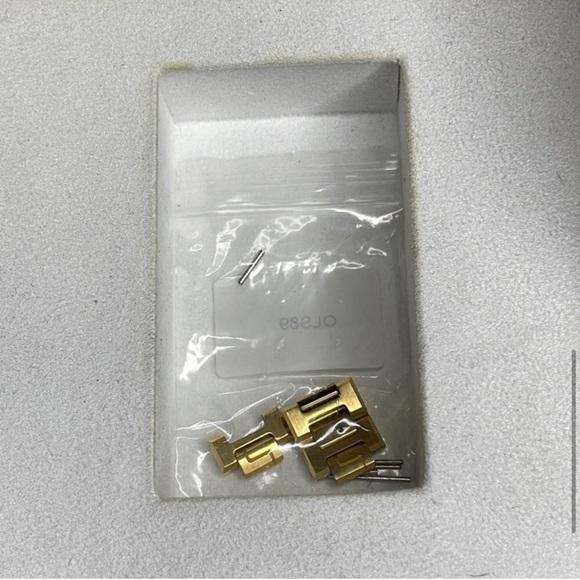 Versace - Picture 14 of 16